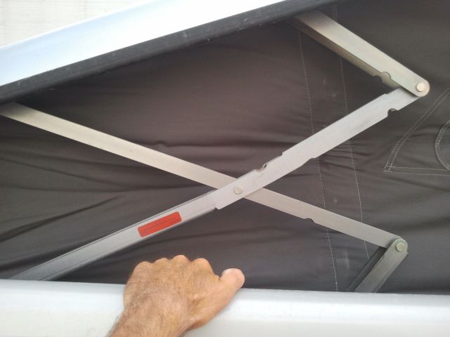 Brazos mecánicos techo doblados [ California T5]